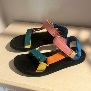 90s multi Tevas